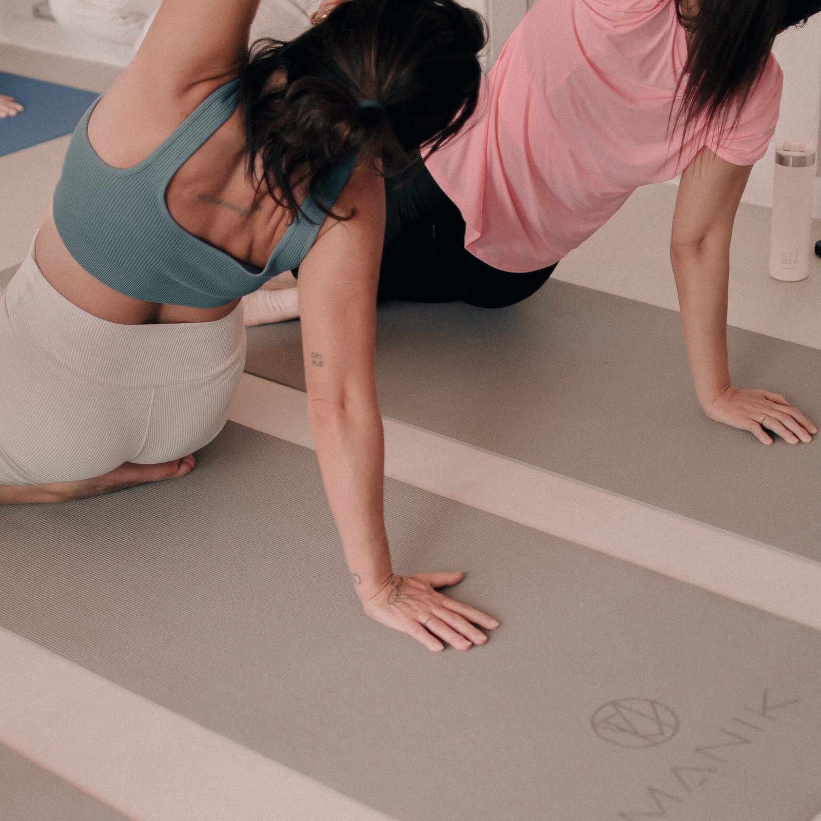 Descubra nossas modalidades de Yoga | Manik
